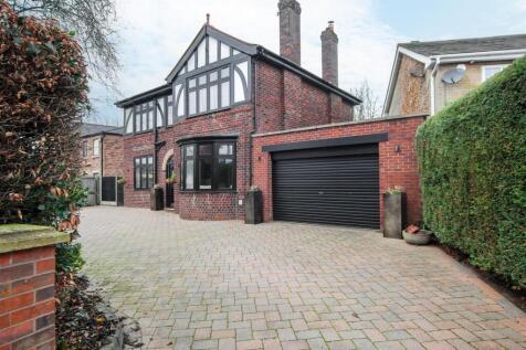 GARAGE &amp; PARKING