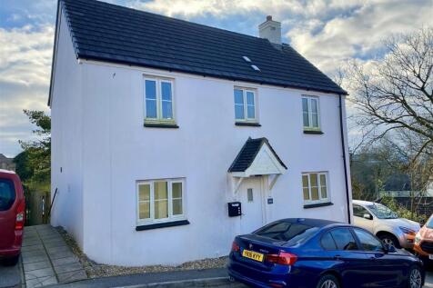 St Austell, PL26 - property photo