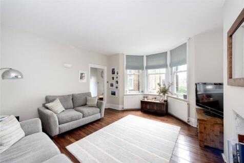 London, SW17 - property photo