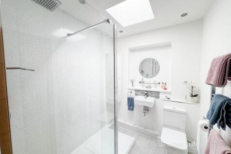 5 St James Cl Kettering-04.jpg