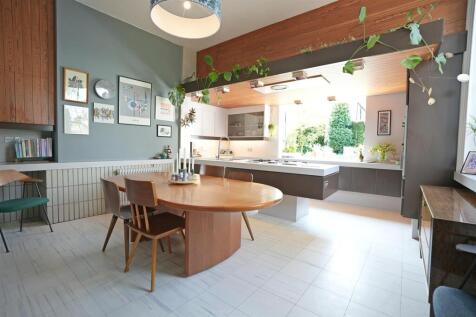 Premium Picture 2.jpg