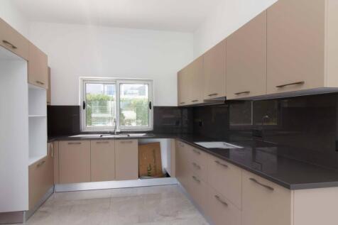 3-bedroom Seaside resale villa + private swimming pool + large terrace + sea and mountains views Image 9999