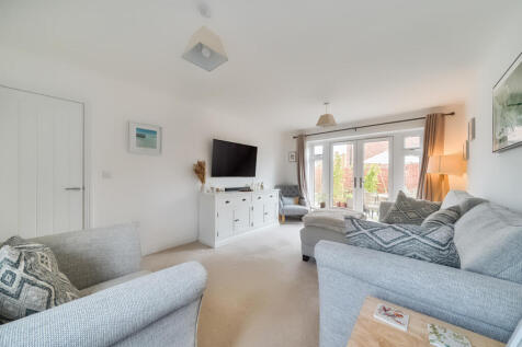 1343929-2-68a73e8...