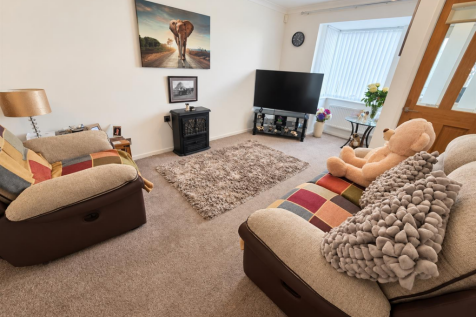 Hambleton Grove, Darlington photo 2