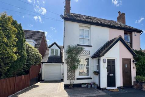 Chapel Street Hagley 1.jpg