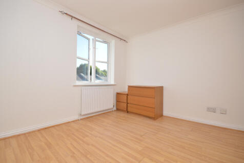 1 Double Bedroom Flat to Rent