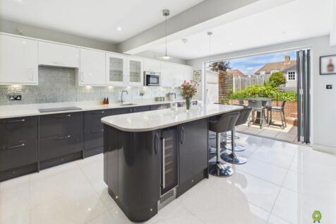 Kitchen Diner James Hillier Ewemove Bexley and Dar