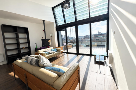 2-bed flat on Cable House, Cheapside, £1,150/mo