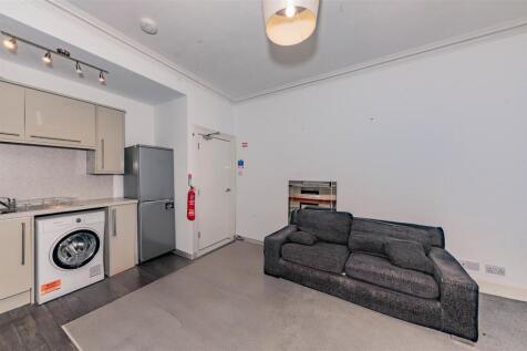 2-2 9 Ellen Street Dundee-8.JPG