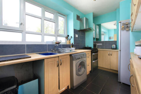 property in Shenstone House, 
Aldrington Road, SW16