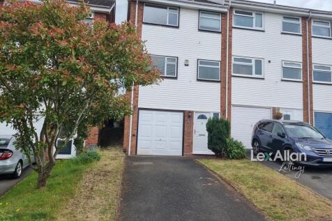 Lutley Drive Pedmore 2.jpg