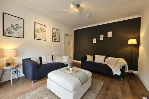 Communal Lounge