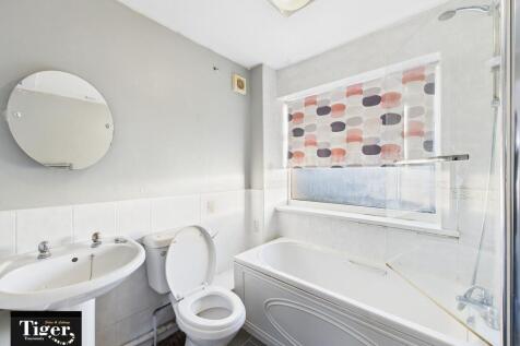 CAM03440G0-PR0484...