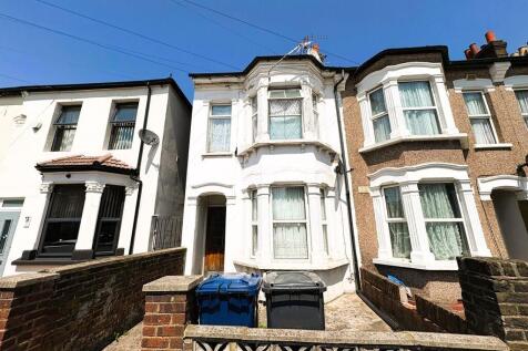Southall, UB2 - property photo