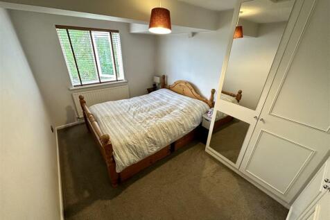 Sovereign Court, Harlow, Essex photo 4