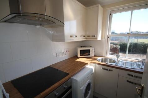 P1436 Kitchen a.JPG