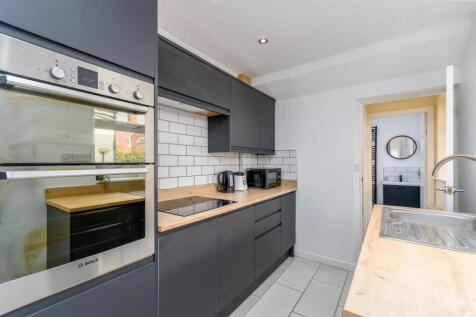 10 Norfolk Street, Leamington Spa photo 4