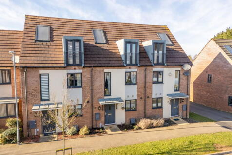 Wellingborough, NN8 - property photo
