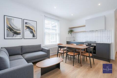 Reception/Kitchen