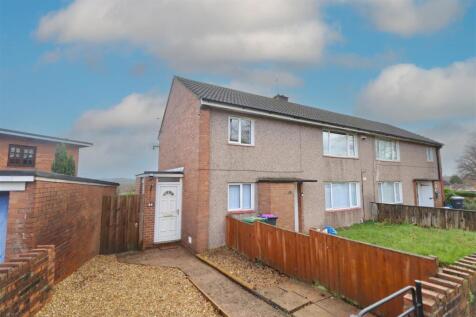 Cwmbran, NP44 - property photo