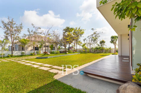 1 Bedroom House For Sale - Sangkat Siem Reap, Siem Reap