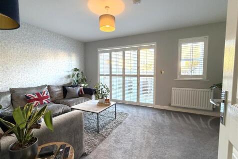 16 Stein Grove-28.jpg