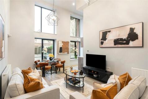 Show Apartment