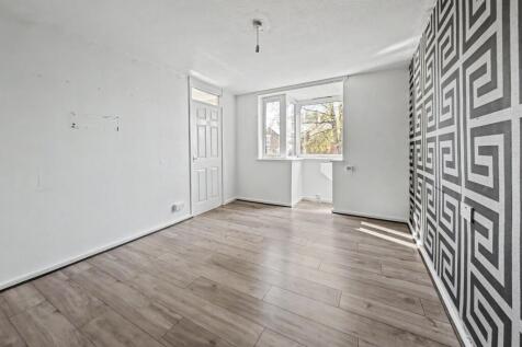 Flat 38, Benwell Close, Benwell Grange, Newcastle upon Tyne, Tyne and Wear, NE15 6RZ