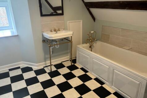 Third floor bathroom