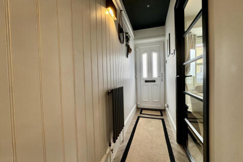 grange hallway 