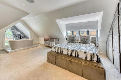 Meadow View, Mile Flat-Bedroom 1.jpg