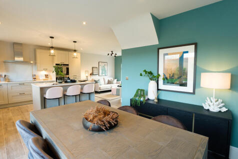 The Highgate - Kitchen Dining