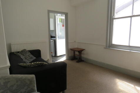 Mount Pleasant Road, Exeter photo 5