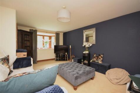 Oxford Road, Gomersal, Cleckheaton, West Yorkshire photo 2