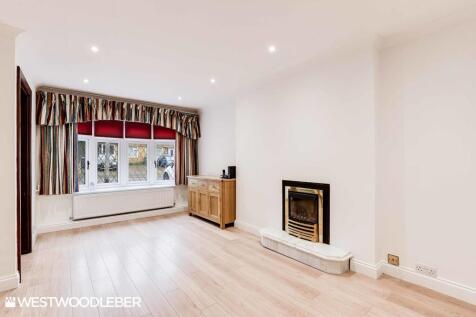 Kennedy Avenue, Hoddesdon photo 4