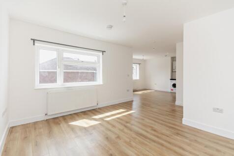 Blenheim Road photo 4
