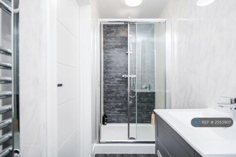 Flat 3 - £1,650 (Available On 17th February 2026)