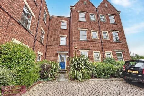 Chorley, PR7 - property photo