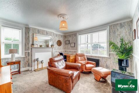 407 Aberford Road-1018L.jpg