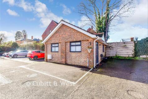 Driveway/Parking
