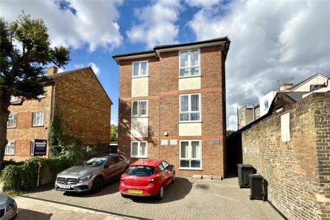 Swanley, BR8 - property photo