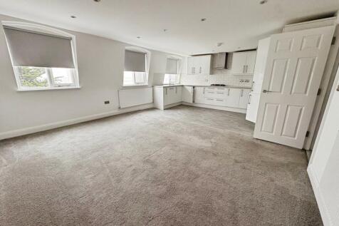 Lounge/Kitchen