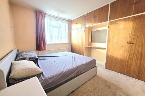 WhatsApp Image 20...