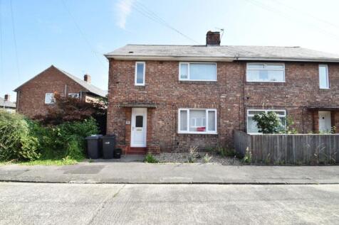 3-bed house on Donnini Place, Durham, DH1, £737/mo