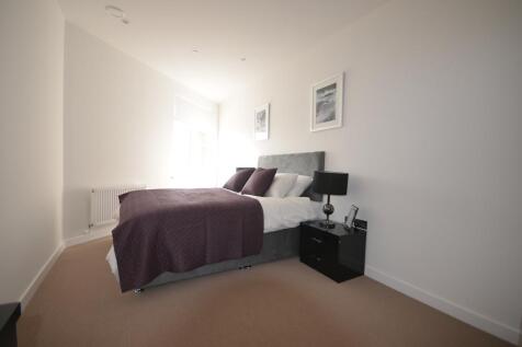Navigation Road, E3 photo 5