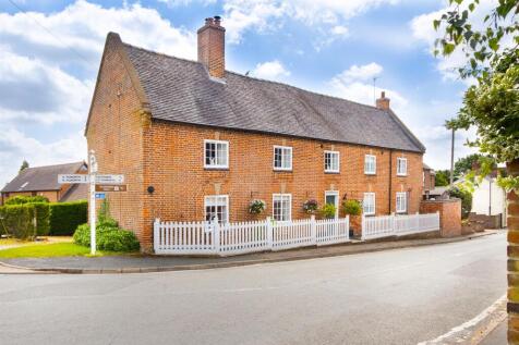 The Old Farm, Swinford