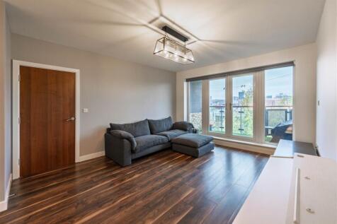 Worsdell Drive, Gateshead photo 5