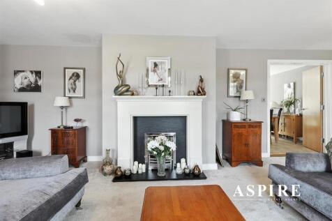 Aspire Estate Agents22.jpg