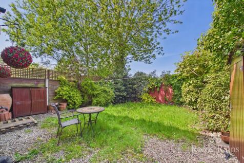 Rear Garden 2