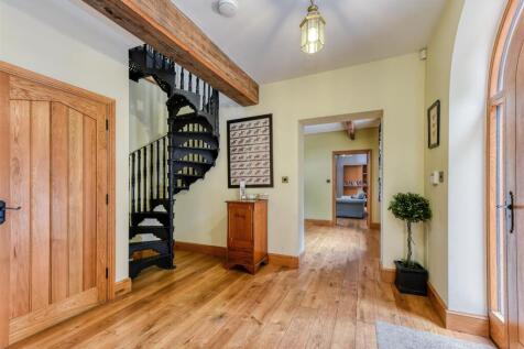 The Dower House-The Coach House hall1.jpg